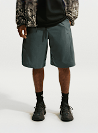 Nike, Tech Helios Dri-FIT Shorts, green, Image 1 of 6