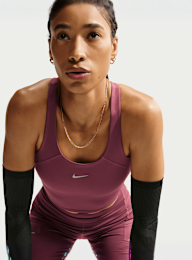 Nike  , Tempo Dri-FIT Mid Support Crop Bra Tank, light pink, Image 3 of 5