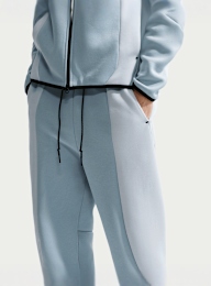 Nike  , Tech Color-Block Open-Hem Fleece Pants, blue, Image 4 of 5