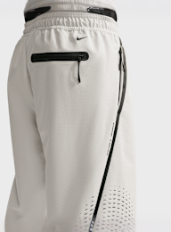Nike  , Tech Dri-FIT Shori Open-Hem Pants, beige, Image 5 of 7