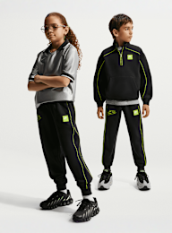 Nike  , Air Fleece Joggers, black, Image 3 of 3