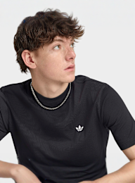 adidas Originals, Essential Regular Tee, black, Image 3 of 4
