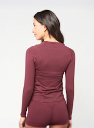 aim'n, Soft Basic Long Sleeve, red, Image 2 of 4