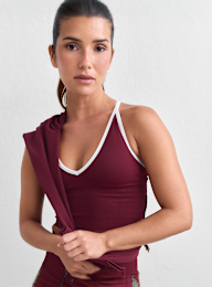 aim'n, Shape Seamless Cross Back Bralette, red, Image 1 of 6