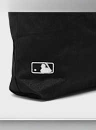 New Era, MLB Light Canvas Tote New York Yankees, black, Image 4 of 7