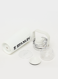 Stanley, The Vitalize™ Shaker Bottle | 0,6L, white, Image 3 of 3