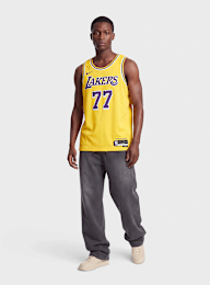 Nike, Los Angeles Lakers Icon Edition amarillo/doncic luka, yellow, Image 4 of 4