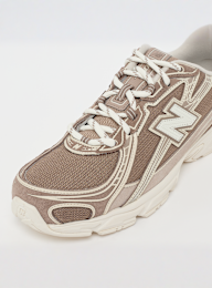 New Balance, 740, brown, Image 6 of 8