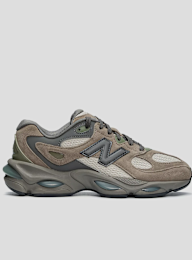 New Balance, 983, brown, Image 1 of 3