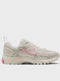 Nike, Vomero 5 (GS), beige, Image 2 of 9