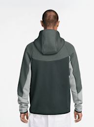 Nike, Tech Fleece Full-Zip Windrunner Hoodie, grey, Image 2 of 3