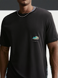 Nike  , Sportswear Studio Globe Tee, black, Image 4 of 6