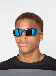Oakley, Gascan, black, Image 1 of 5