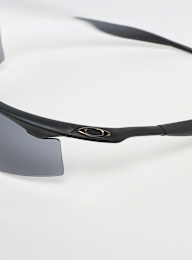 Oakley, Industrial M-Frame, black, Image 4 of 5