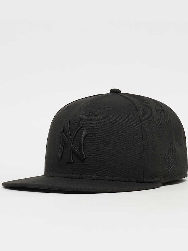 New Era, Fitted-Cap 59Fifty Black On Black MLB New York Yankees, black, Image 1 of 3