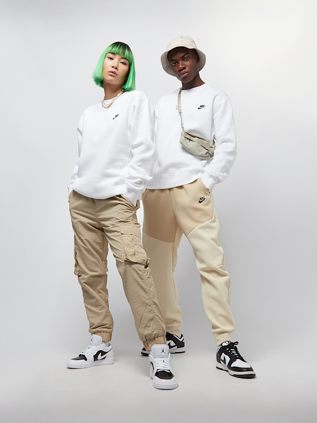 Nike, Sportswear Club Fleece Crew, white, Image 4 of 5