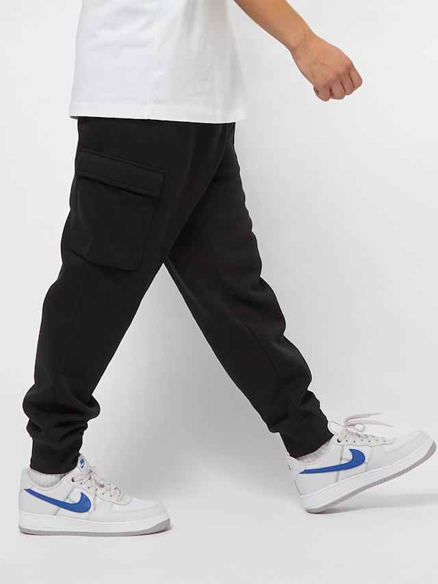 Nike, Sportswear Club Fleece Cargo Pants, black, Image 4 of 6