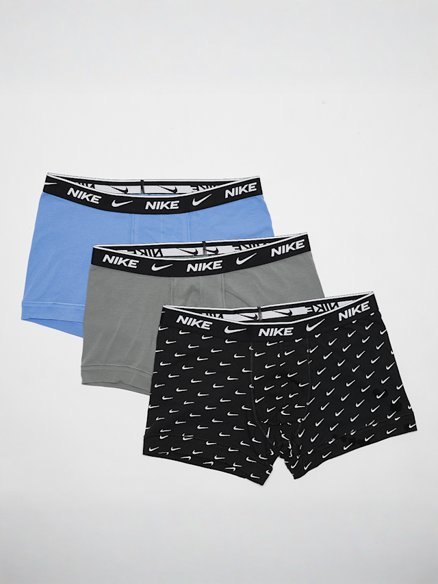 Nike, 3 PACK - Everyday Cotton Stretch Trunk, multi-colour, Image 1 of 2