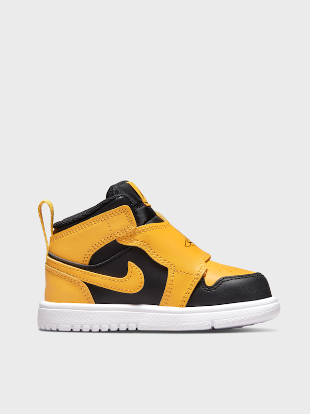 Jordan, Sky Jordan 1 black/university gold/white, black, Image 2 of 8