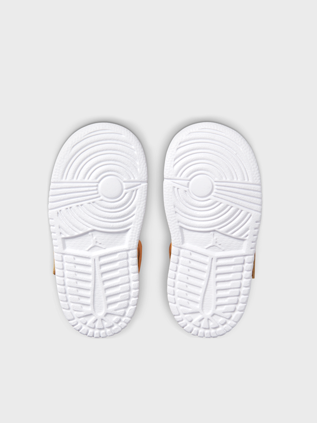 Jordan, Sky Jordan 1 black/university gold/white, black, Image 3 of 8