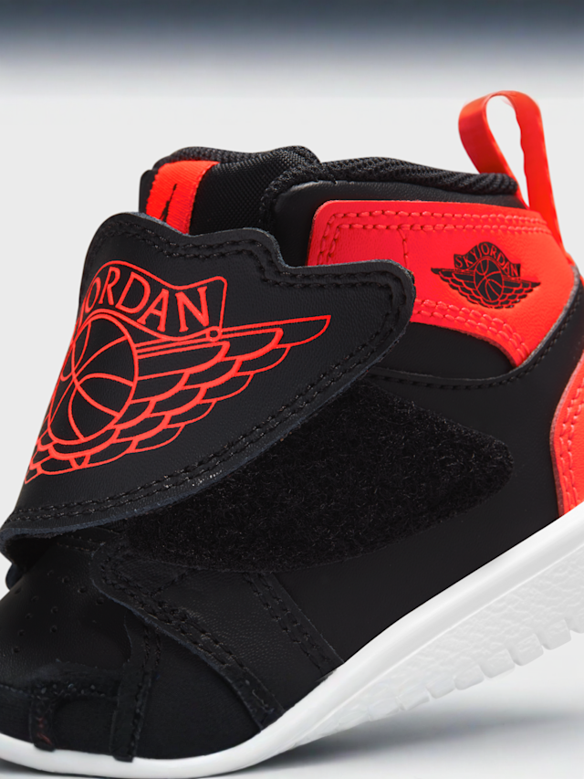 Jordan, Sky Jordan 1 black/infrared 23/white, black, Image 8 of 8