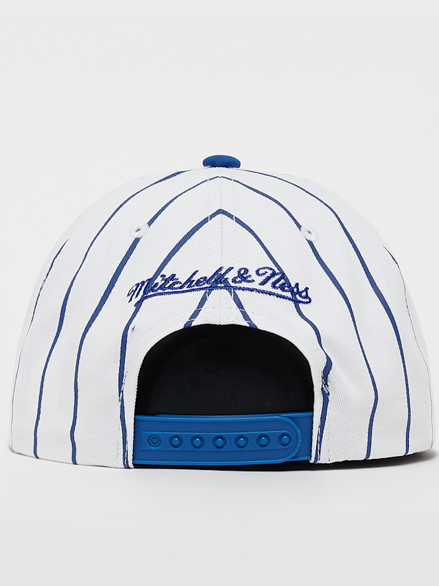 Mitchell & Ness, Retro Pinstripe Snapback HWC NBA New York Knicks, white, Image 2 of 3