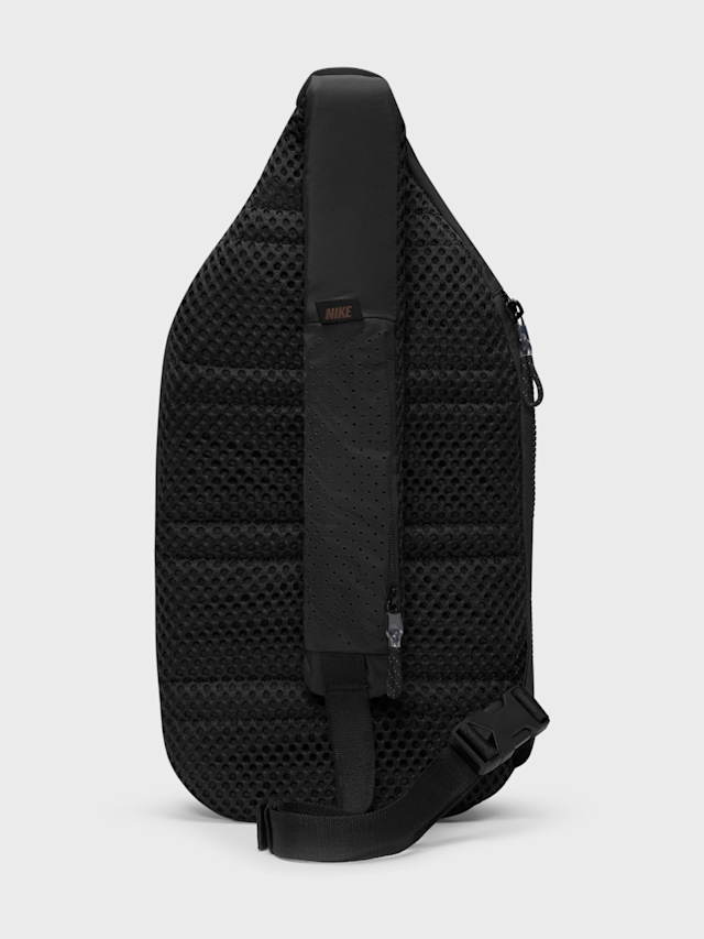Nike, Sportswear Essentials Sling Bag, black, Image 2 of 9