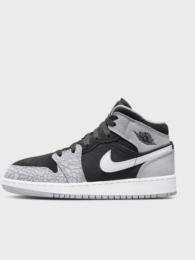 Jordan, Air Jordan 1 Mid SE (GS), black, Image 1 of 9
