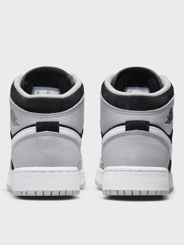 Jordan, Air Jordan 1 Mid SE (GS), black, Image 5 of 9