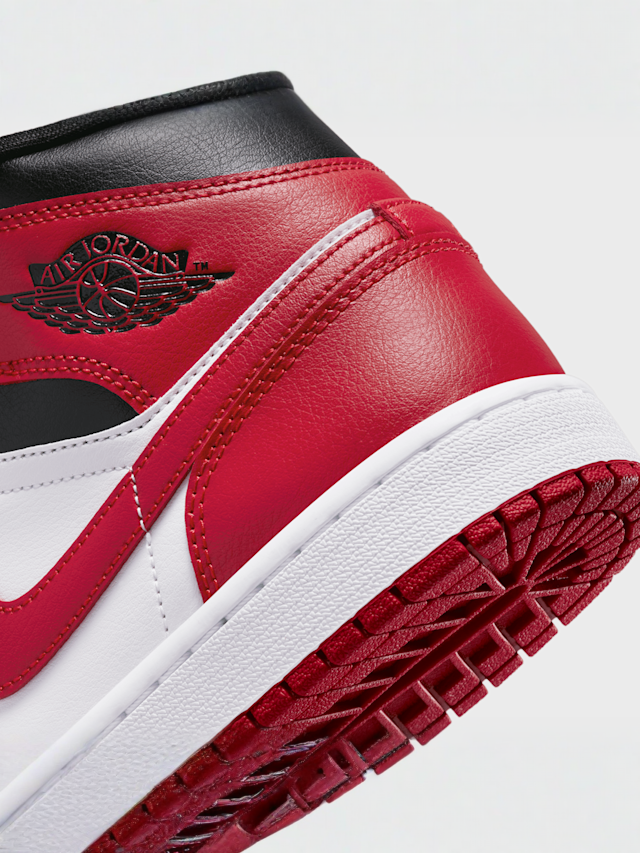 Jordan, WMNS Air Jordan 1 Mid, red, Image 8 of 8