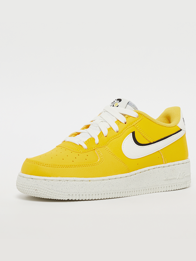 Nike, Air Force 1 LV8 (GS), geel, Afbeelding 2 van 5