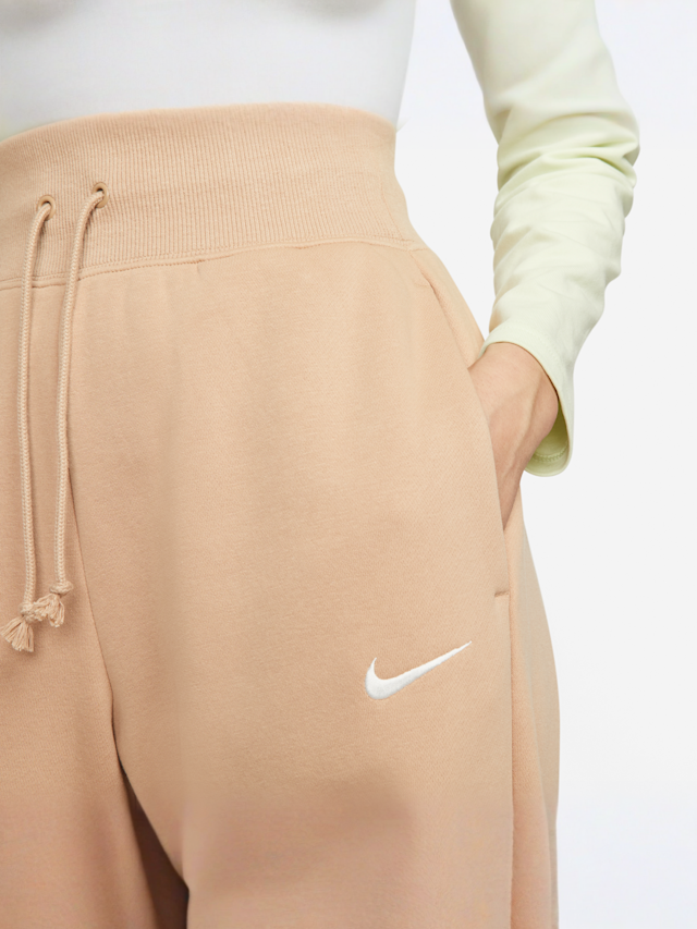 Nike, Sportswear Phoenix Fleece High-Waisted Wide-Leg Sweatpants, bruin, Afbeelding 3 van 6