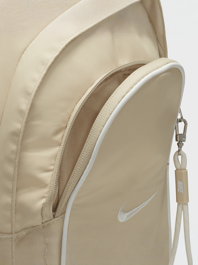 Nike, Sportswear Essentials Sling Bag (8L), beige, Image 5 of 8