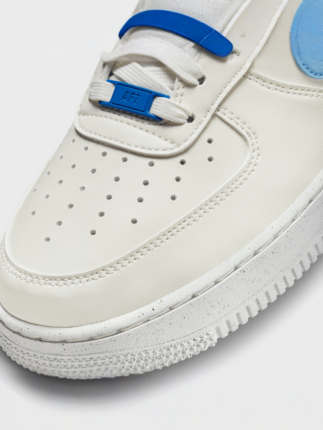 Nike, Air Force 1 07 LV8, beż, Obraz 7 z 8