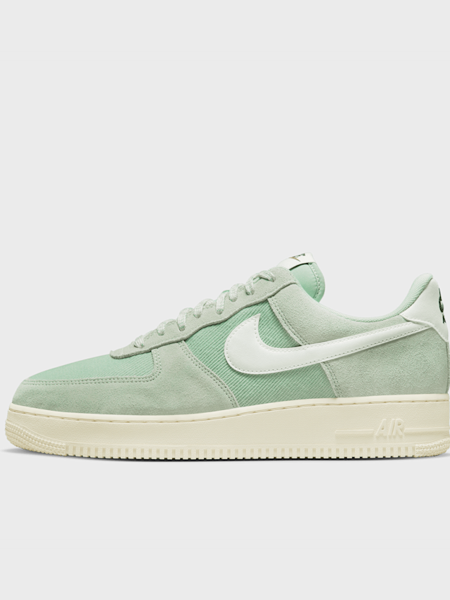 Nike, Air Force 1 07 LV8, groen, Afbeelding 1 van 9