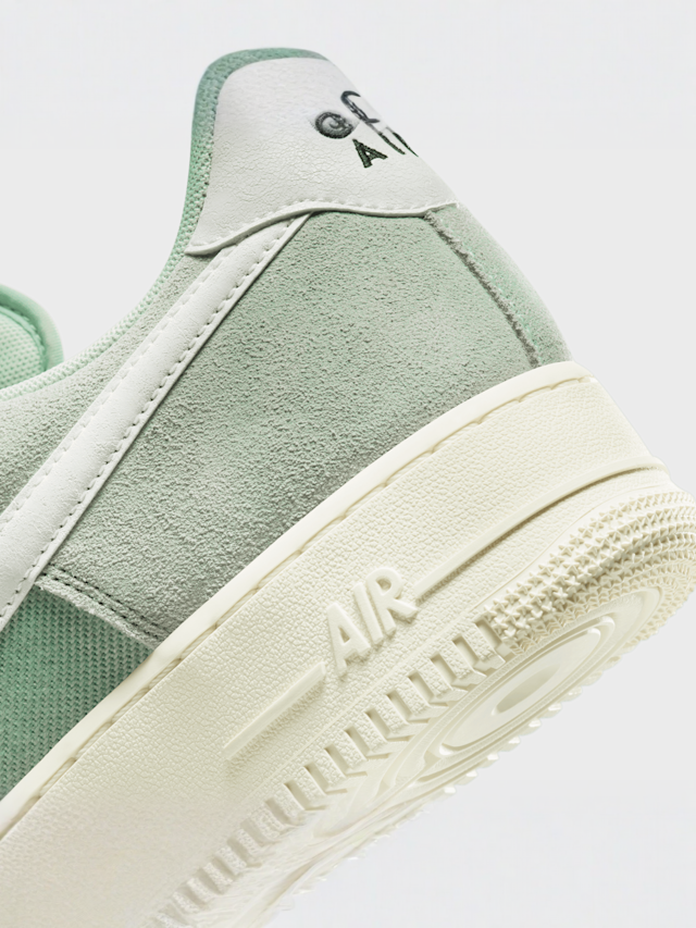 Nike, Air Force 1 07 LV8, groen, Afbeelding 8 van 9