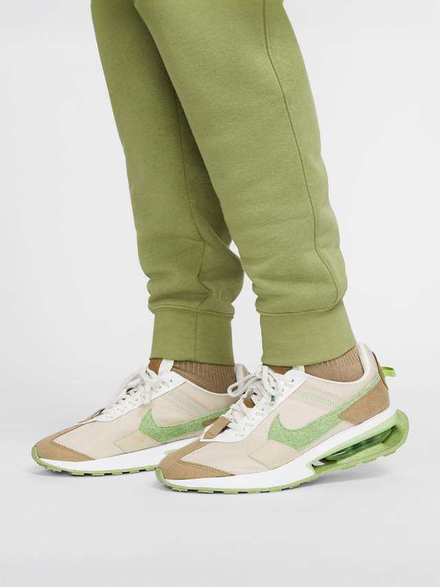 Nike, Sportswear Club Fleece Joggers, groen, Afbeelding 6 van 7