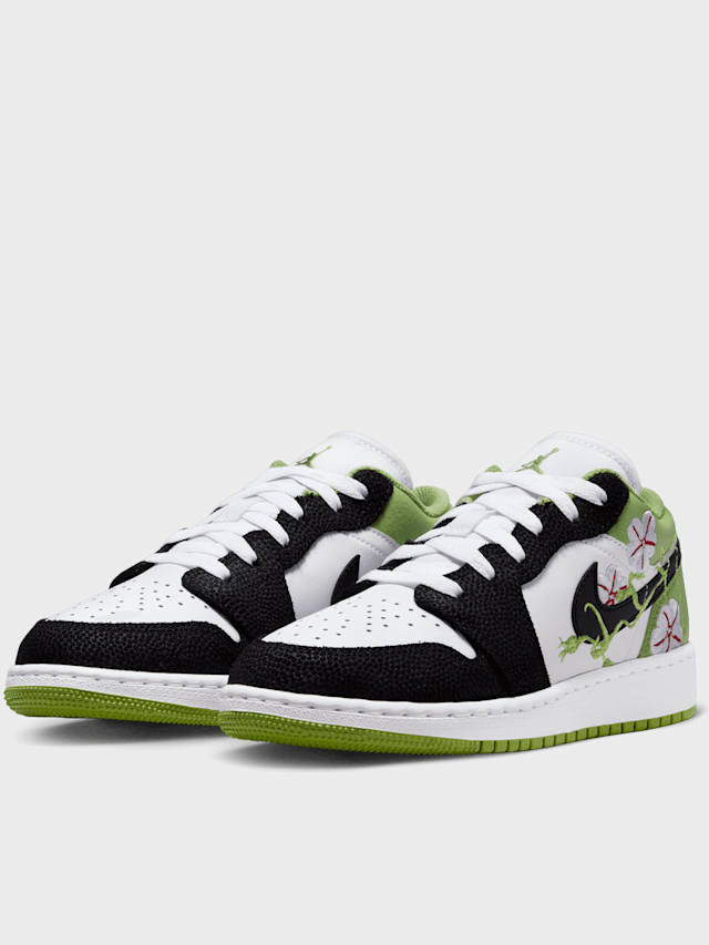 Jordan, Air Jordan 1 Low SE (GS), white, Image 4 of 8