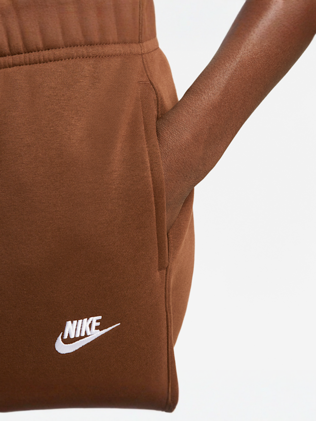 Nike, Sportswear Club Fleece Joggers, brown, Image 3 of 6
