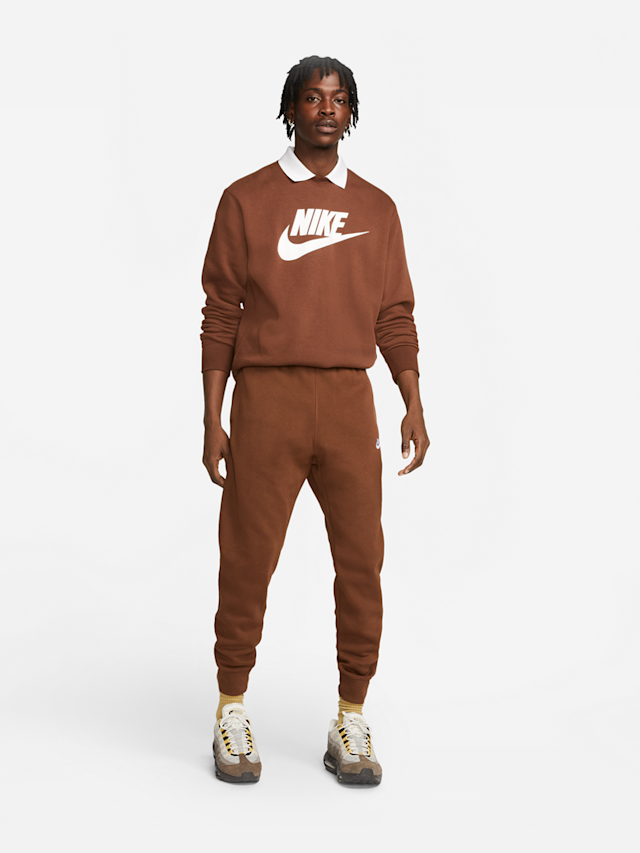 Nike, Sportswear Club Fleece Joggers, brown, Image 6 of 6