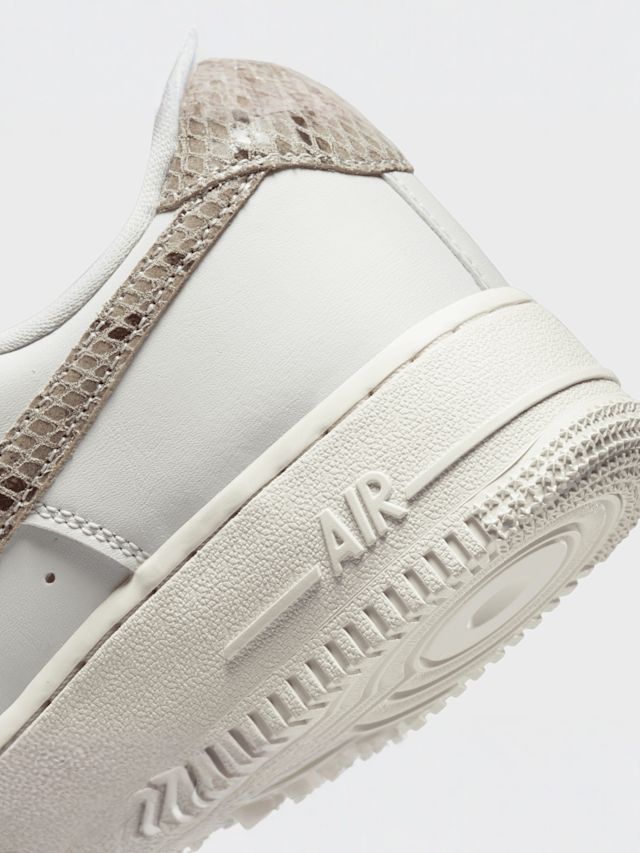 Nike, WMNS Air Force 1 '07, white, Image 8 of 8