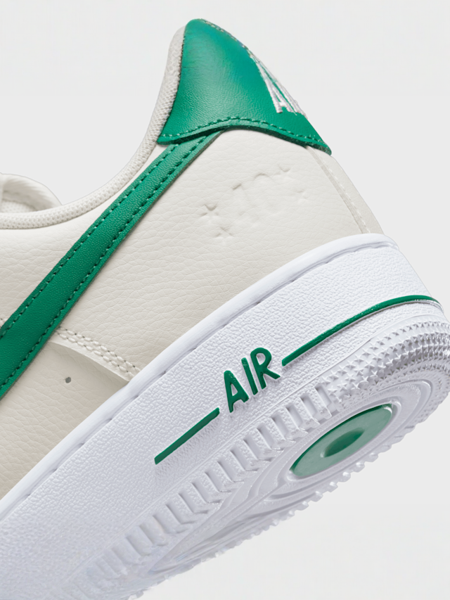 Nike, WMNS Air Force 1 '07 SE, white, Image 8 of 9