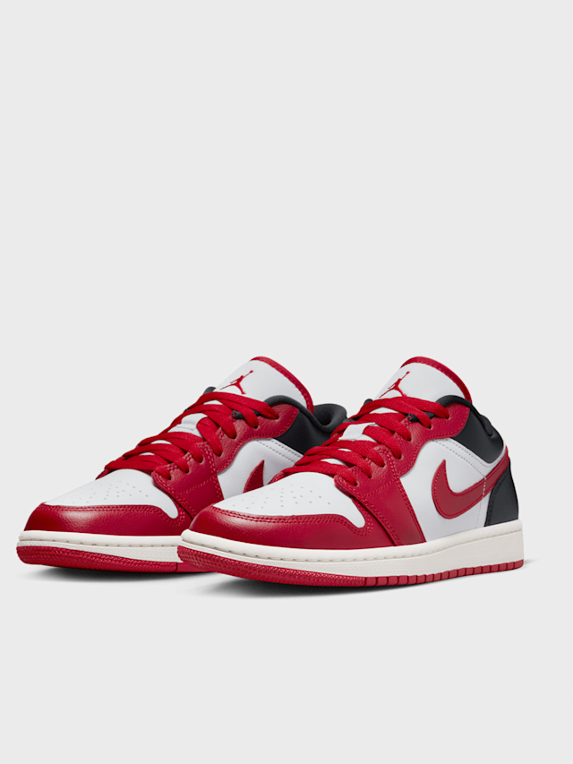 Jordan, WMNS Air Jordan 1 Low, red, Image 4 of 8
