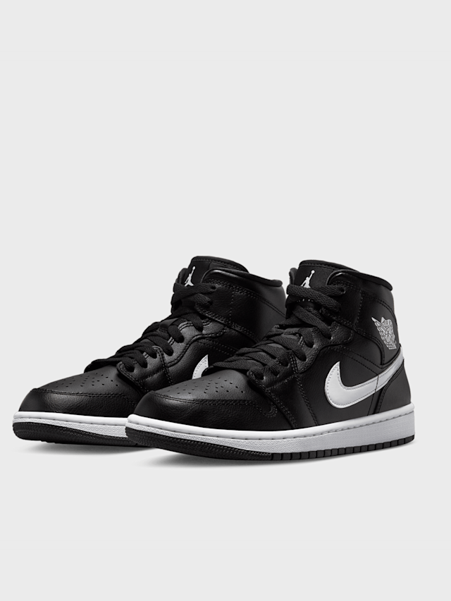 Jordan, WMNS Air Jordan 1 Mid, black, Image 4 of 8