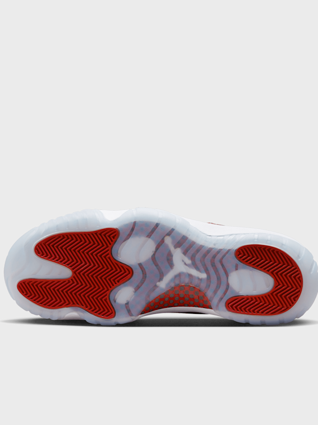 Jordan, Air Jordan 11 Retro, white, Image 3 of 8