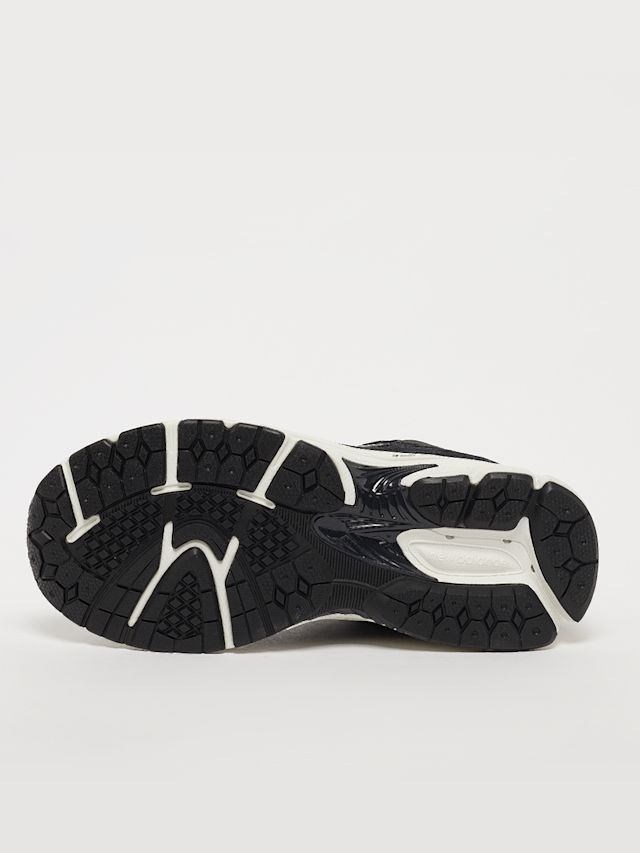 New Balance, 2002R (GS), black, Image 4 of 5