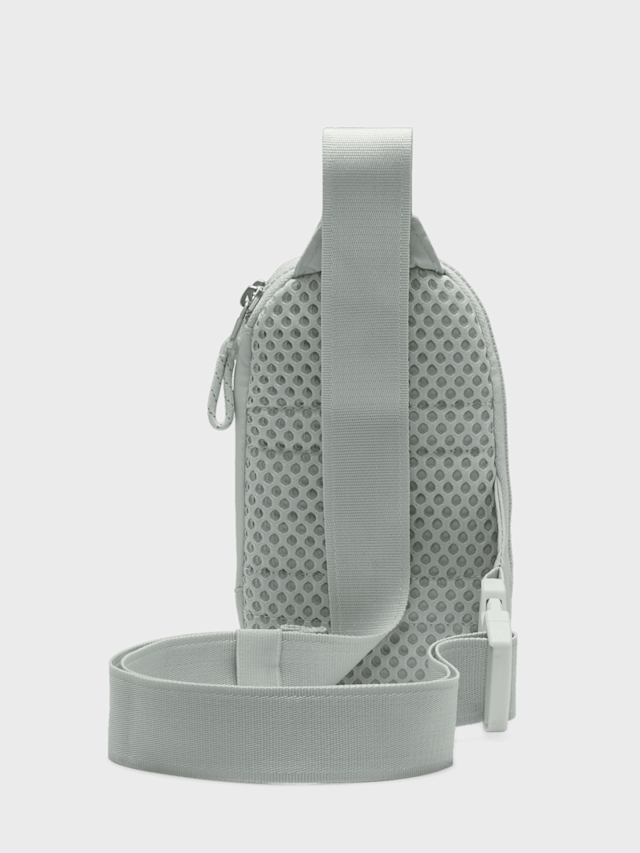 Nike, Sportswear Essentials Crossbody Bag, blue, Image 2 of 7