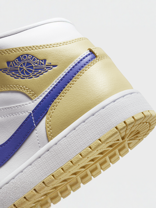 Jordan, WMNS Air Jordan 1 Mid, white, Image 8 of 8