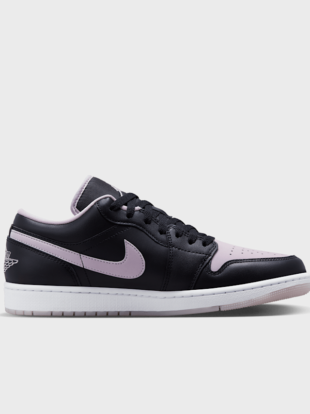 Jordan, Air Jordan 1 Low SE Men's Shoes, black, Image 2 of 8