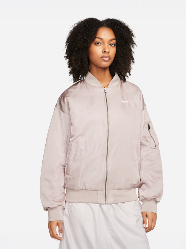 Nike, Sportswear Varsity Bomber Jacket, beige, Afbeelding 2 van 8